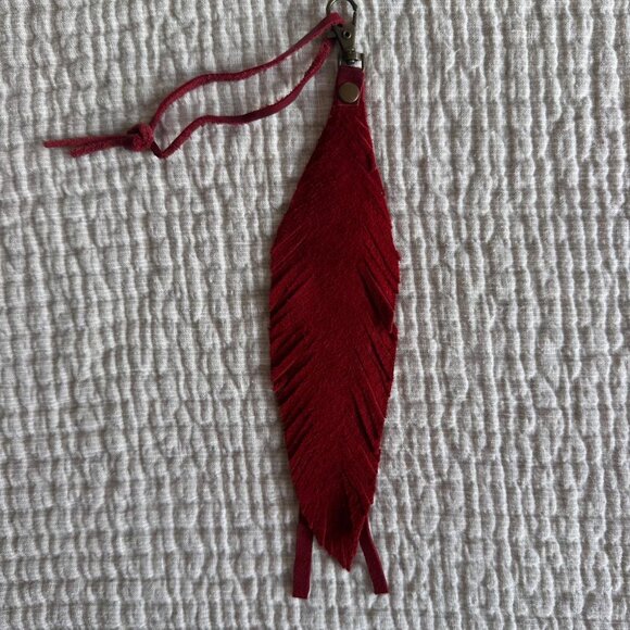 Genuine Leather Feather Purse Tassel Keychain Jill's Homestead Red Western - Picture 4 of 4